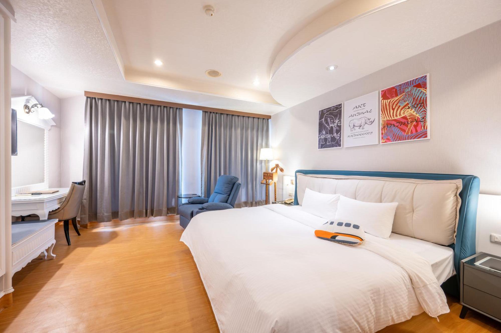 Wenpin Hotel - Pier 2 Kaohsiung Esterno foto